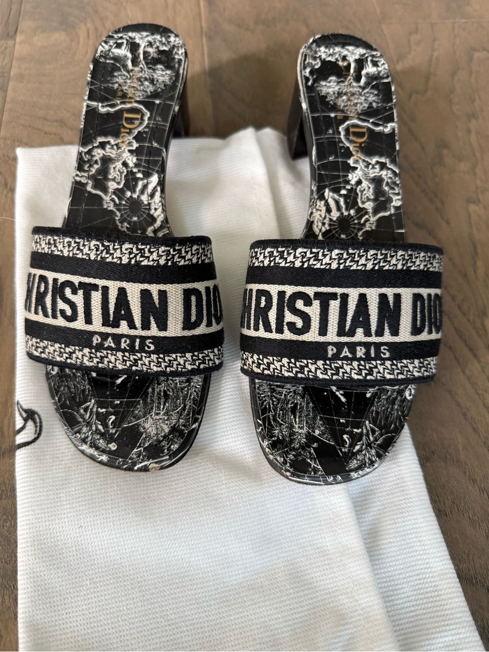 Dior Black and Cream Christian Dior cloth Slide Mules 6 36